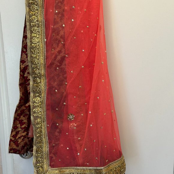 Indian Bridal Outfit for sale - Picture 4 of 7